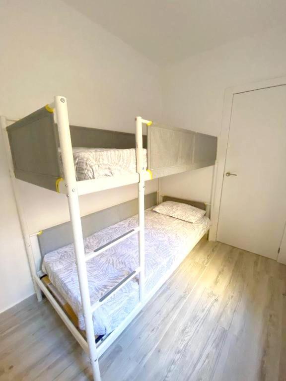 Malaga Inn Apartaments Ngoại thất bức ảnh