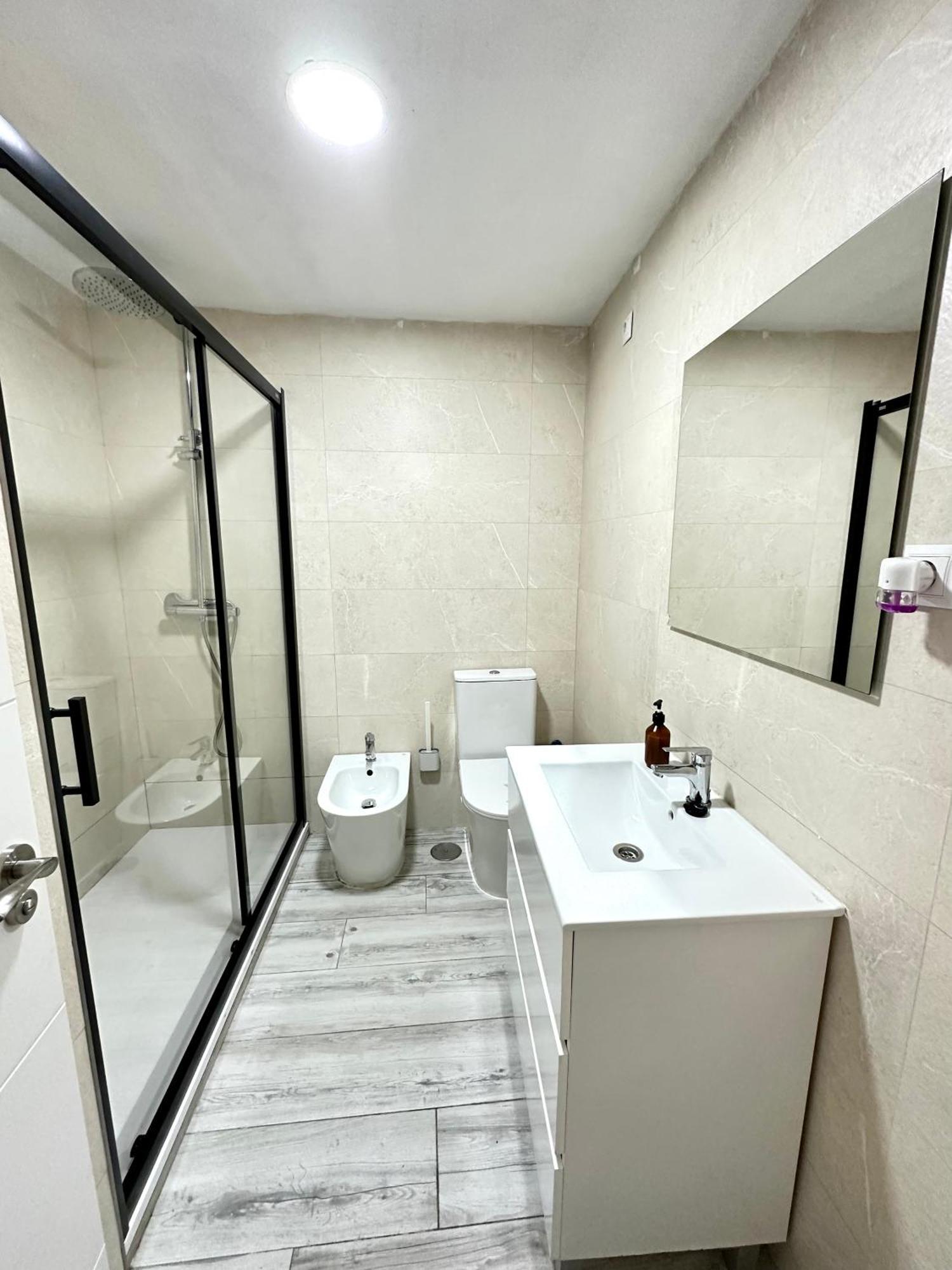 Malaga Inn Apartaments Ngoại thất bức ảnh